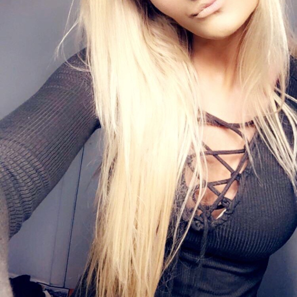 Olive 💕 lace up front sweater top